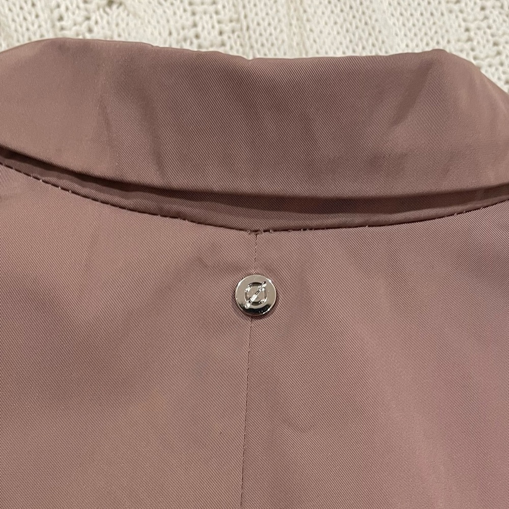 NWT Sosken Studios Trench Raincoat Lightweight Mastic Women’s L - Picture 5 of 8